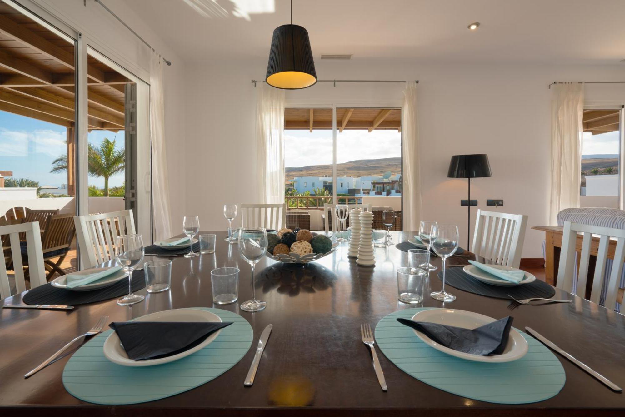 Villa Dedalos - A Luxury Large Villa With A Heated Pool In Puerto Calero Eksteriør billede