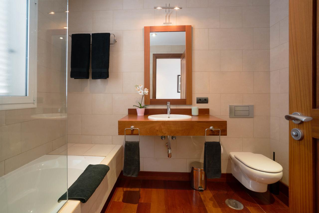 Villa Dedalos - A Luxury Large Villa With A Heated Pool In Puerto Calero Eksteriør billede